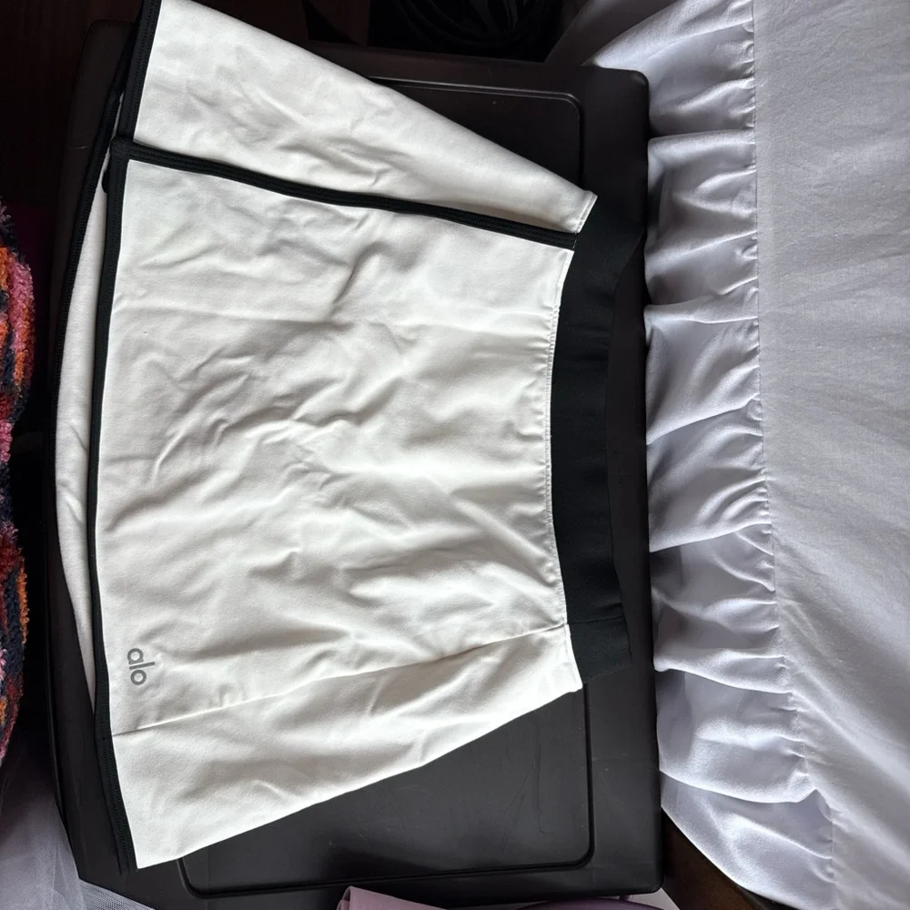Alo White and Black Athletic Skirt